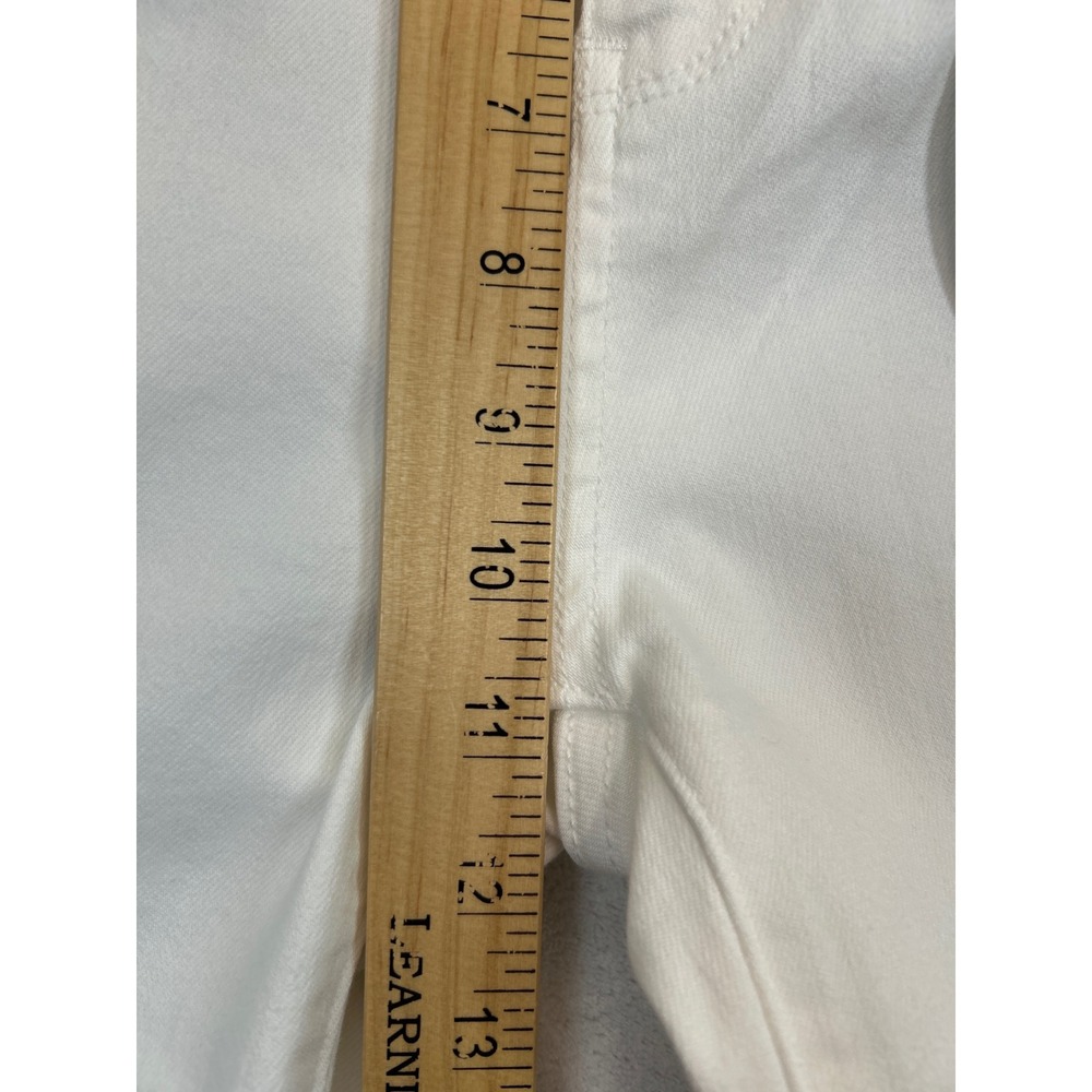 Judy Blue White Capris with Copper Rivet Detail - Picture 7 of 9